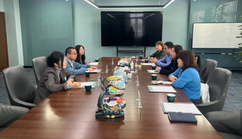 携手泰达新质生产力路演服务中心与泰达国际商会，共探发展新路径